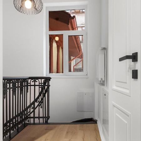 Vd Boutique Apartments No 3 Bukarest Kültér fotó
