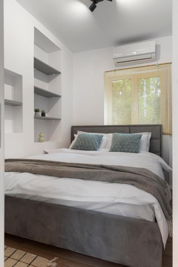 Vd Boutique Apartments No 3 Bukarest Kültér fotó